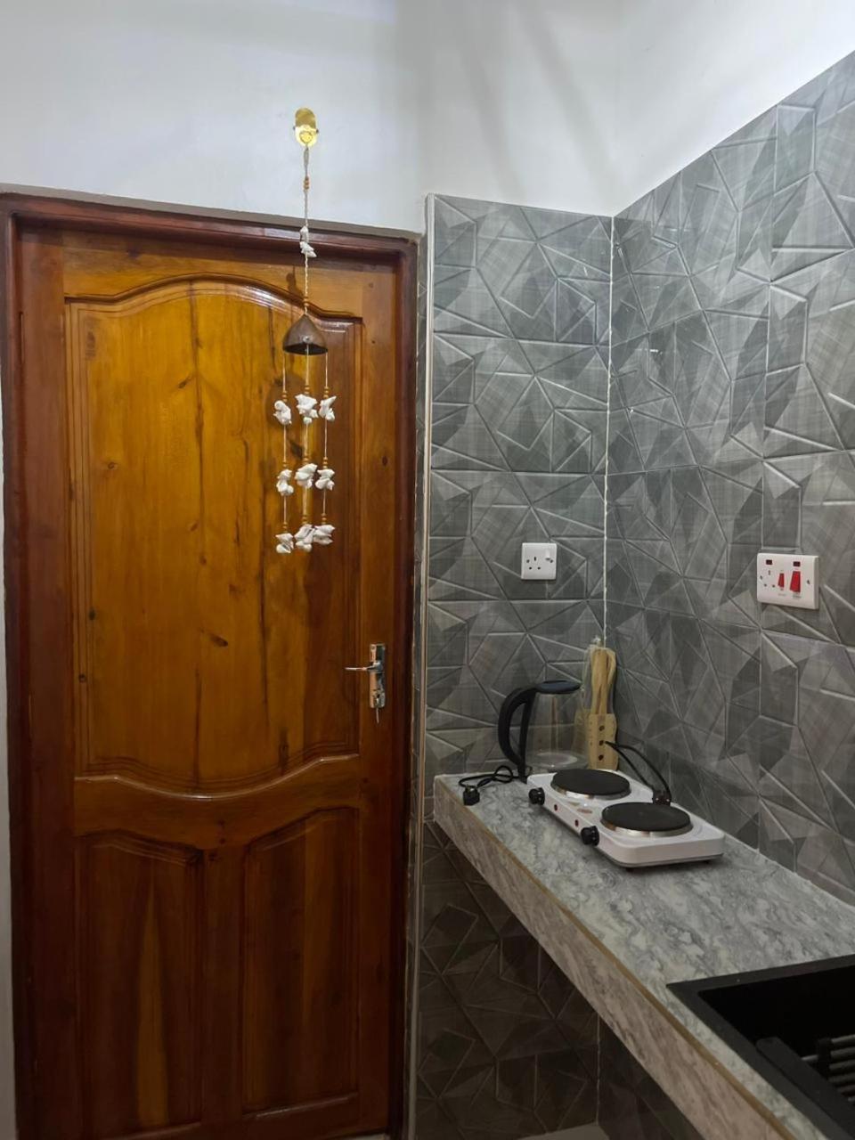 Yakamoz Zanzibar Bed & Breakfast エクステリア 写真