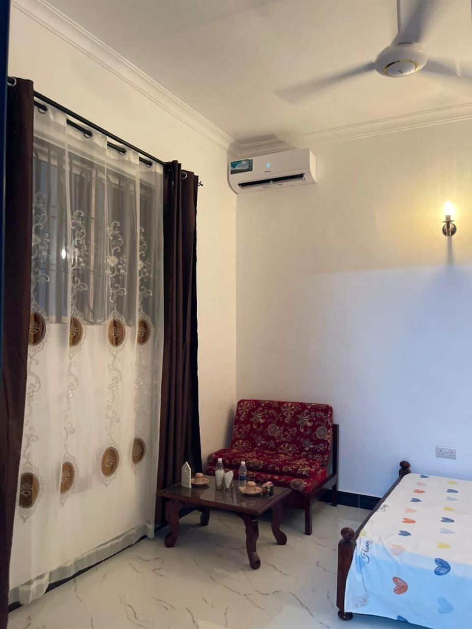 Yakamoz Zanzibar Bed & Breakfast エクステリア 写真
